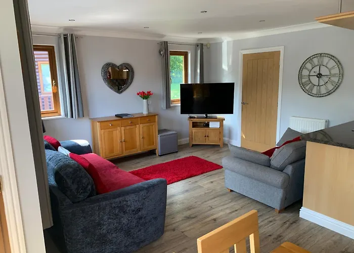 Rocco\'S Lodge A Beautiful 3 Bedroom Holiday Home